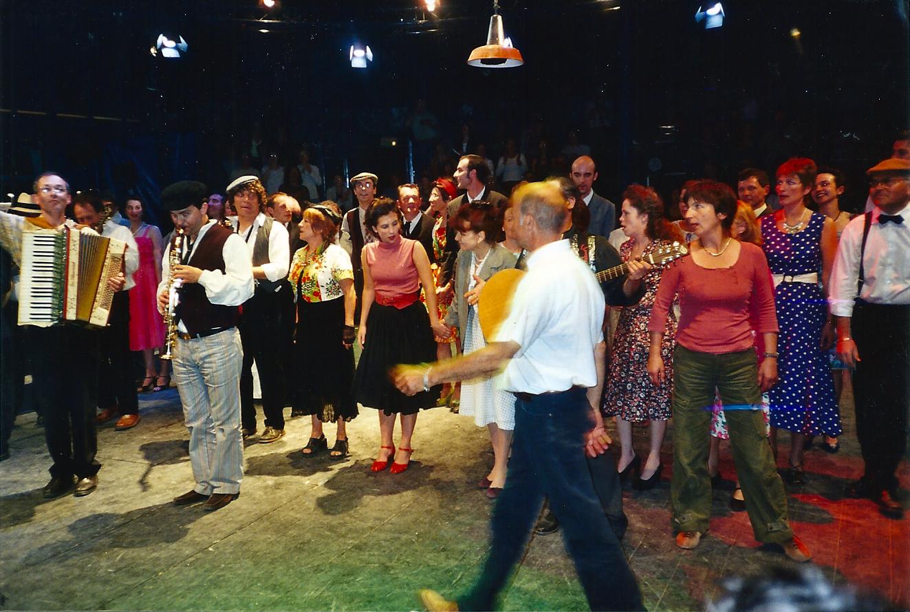 commentaire la rencontre au bal